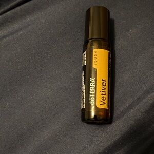 Vetiver Touch